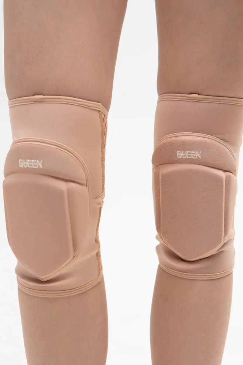 Queen Wear Grippy Kneepads Pro 4 - Latte 1