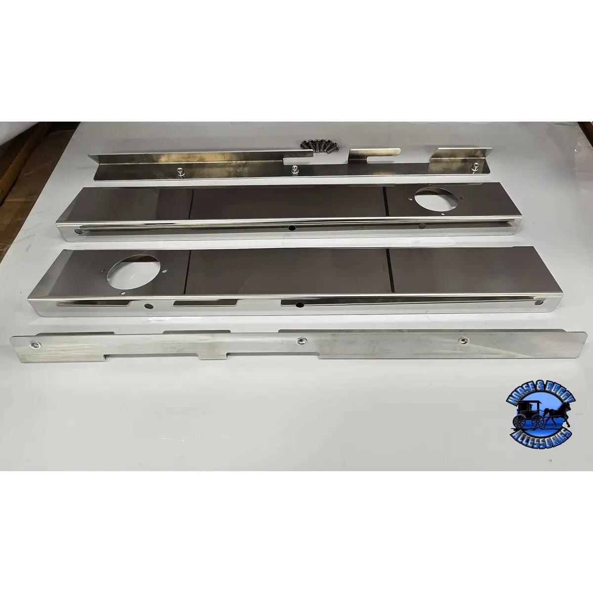 Ss-1746 - Peterbilt 589 Strap-Mount Front Air Cleaner Bracket W/ (1) Watermelon At The Bottom (Sold In Pairs) 1