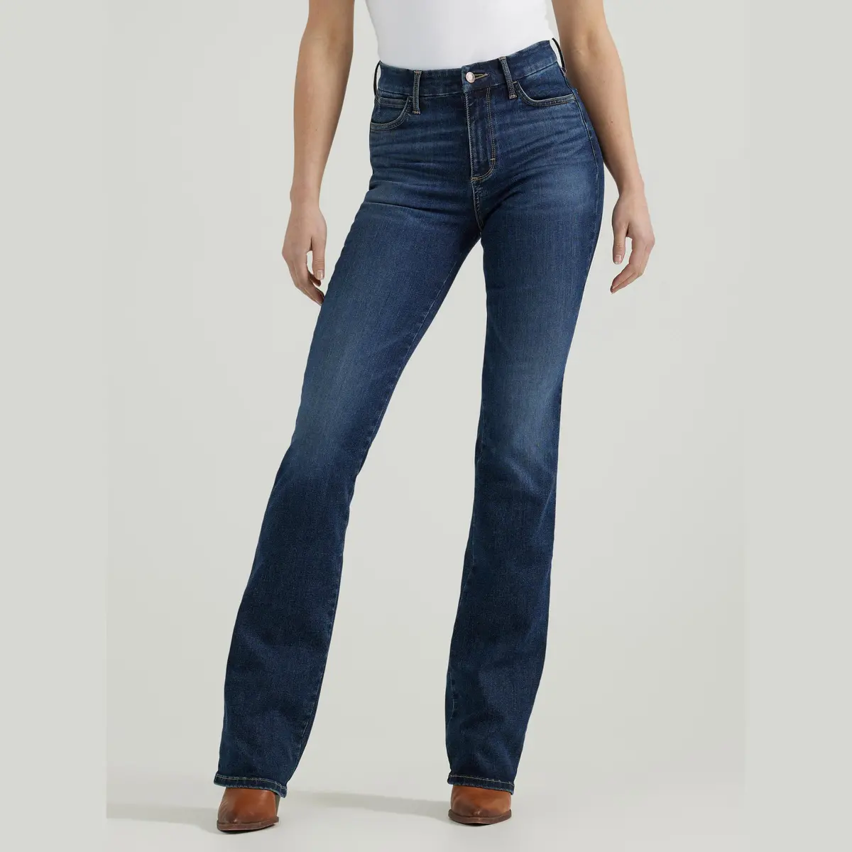 Wrangler Bespoke High Rise Bootcut Jean In Lacey 1