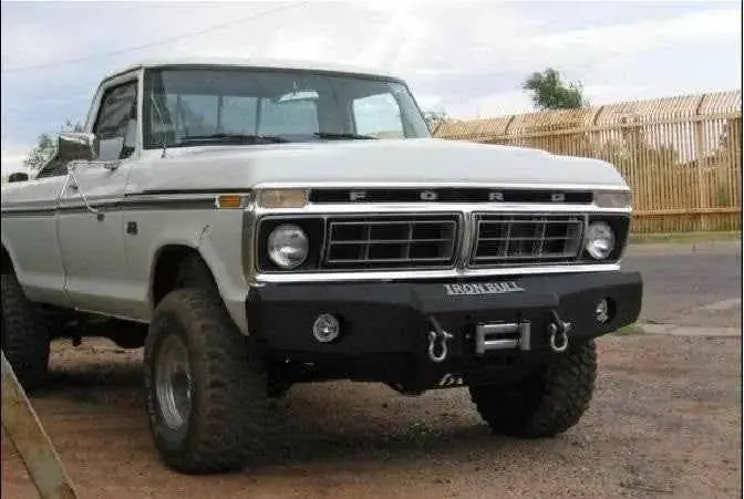 1973-1979 Ford F100/F150 Front Winch Bumper 1