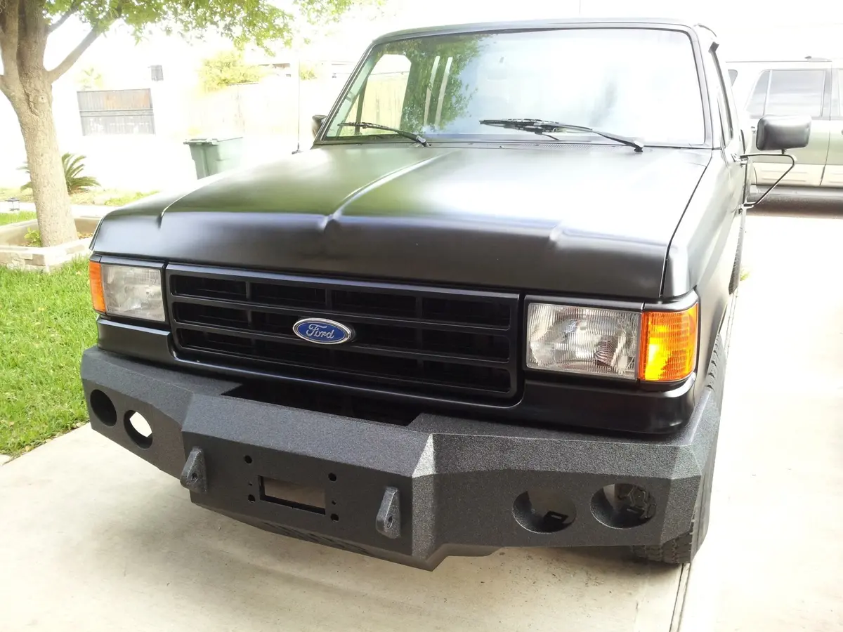 1987-1991 Ford F250/350 Front Bumper 1
