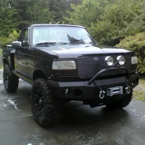 1992-1996 Ford F150 Front Bumper 1