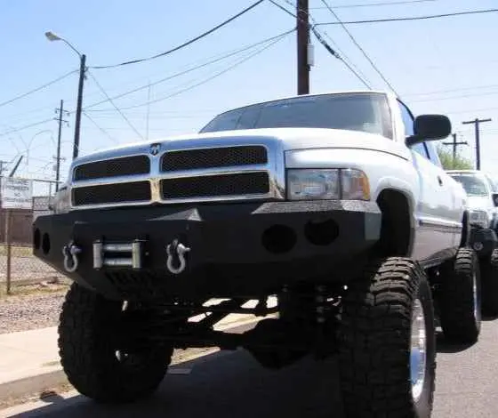 1994-2002 Dodge 2500/3500 Front Bumper 1