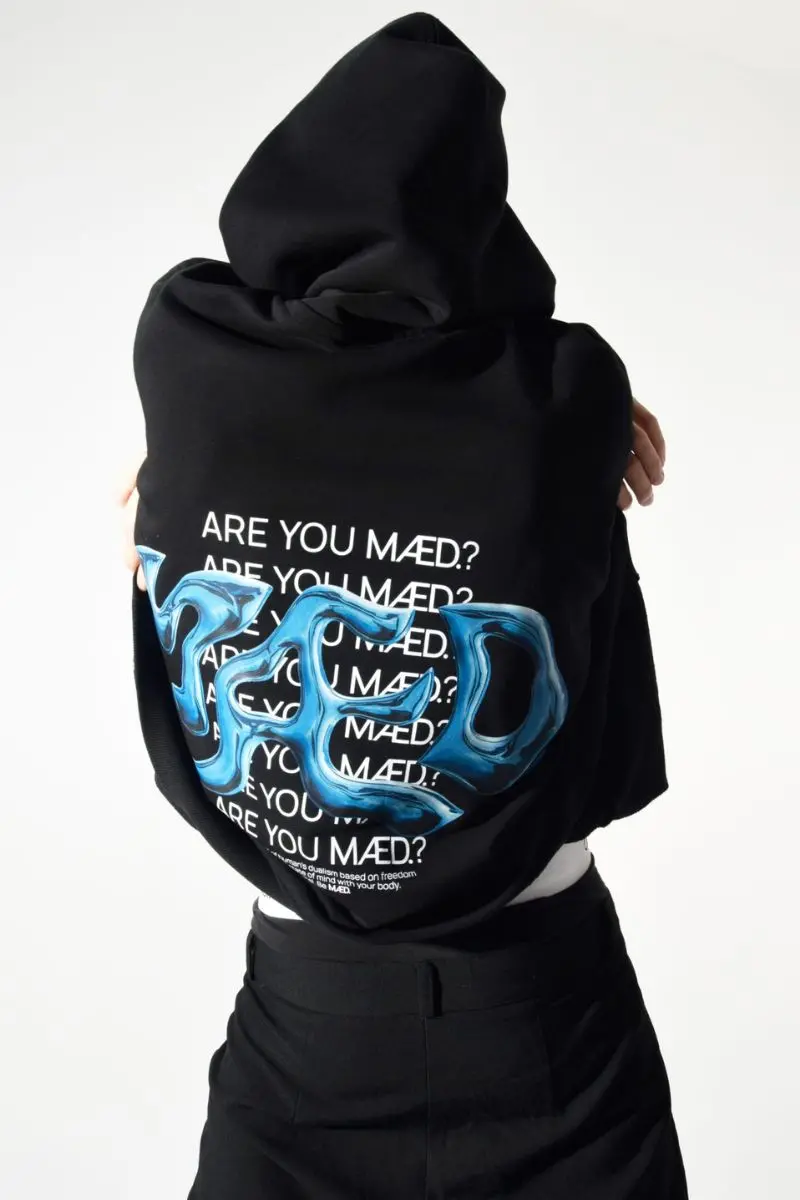 Mæd Liquid Hoodie - Black 1