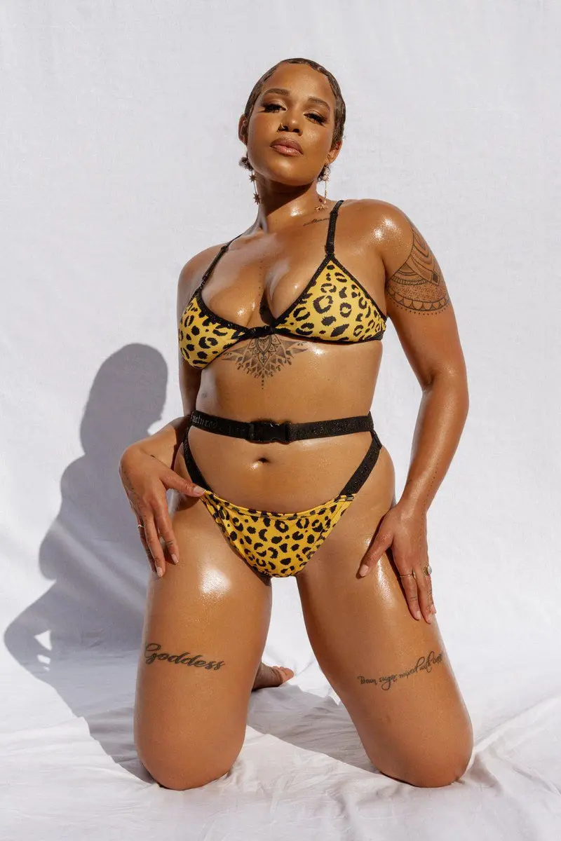 Cxix Buckle Up Bottoms - Yellow Leopard 1