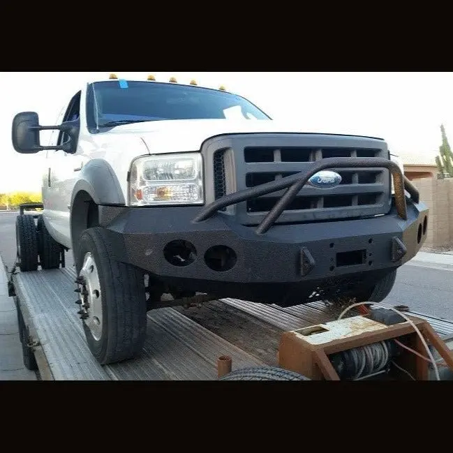 2005-2007 Ford F450/F550 Front Bumper With Fender Flare Adapters 1