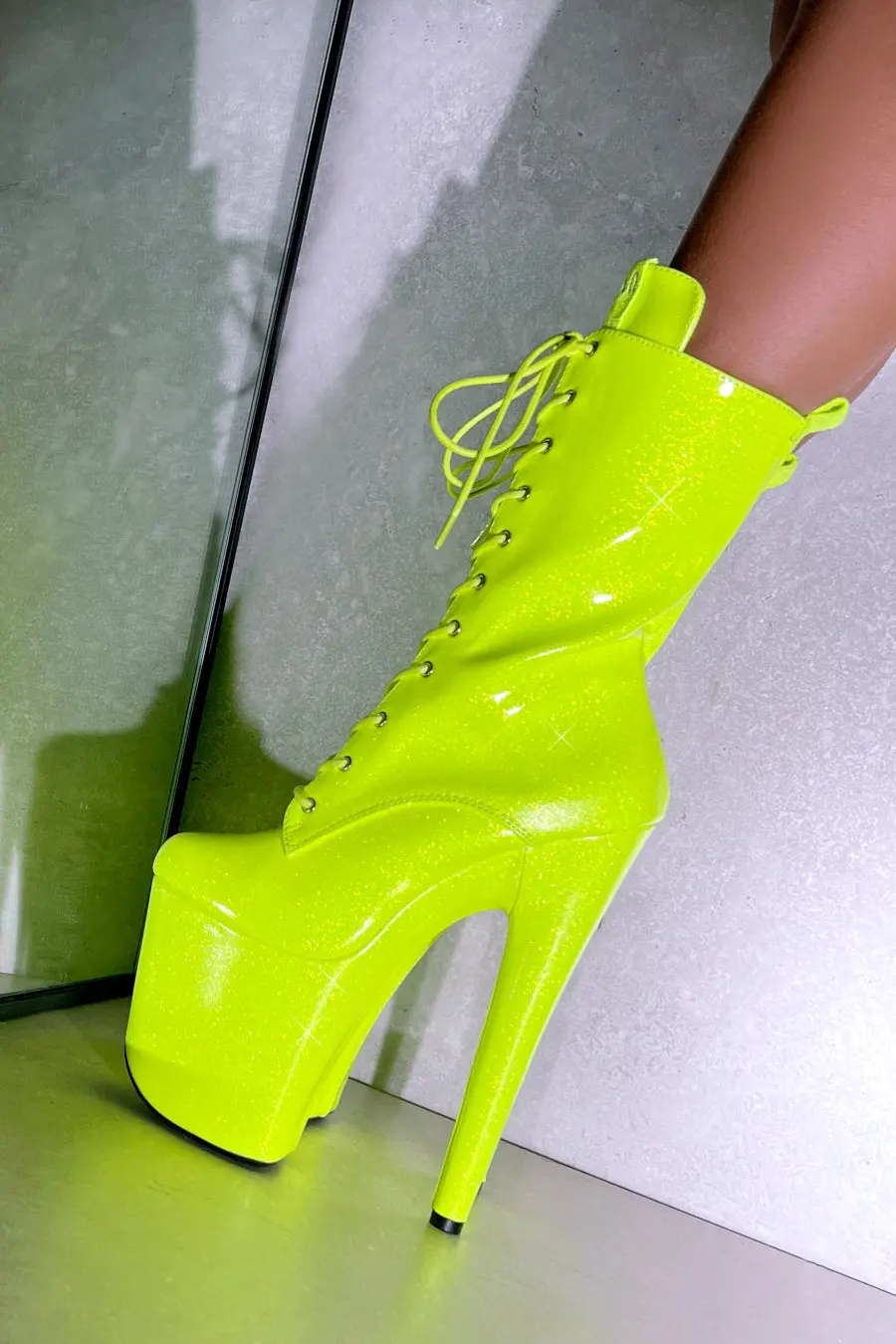 Hella Heels The Glitterati 8Inch Boots - Citrus Yellow Burst 4