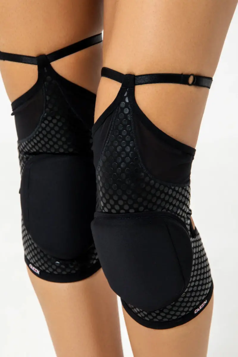 Queen Wear Grippy Kneepads - Black Fire 1