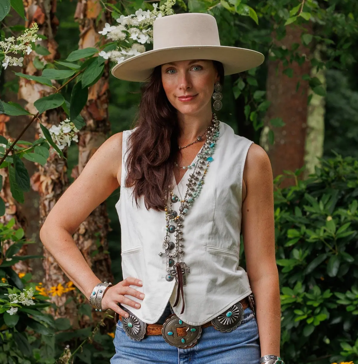 Lilith Vest In White Tasha Polizzi 1