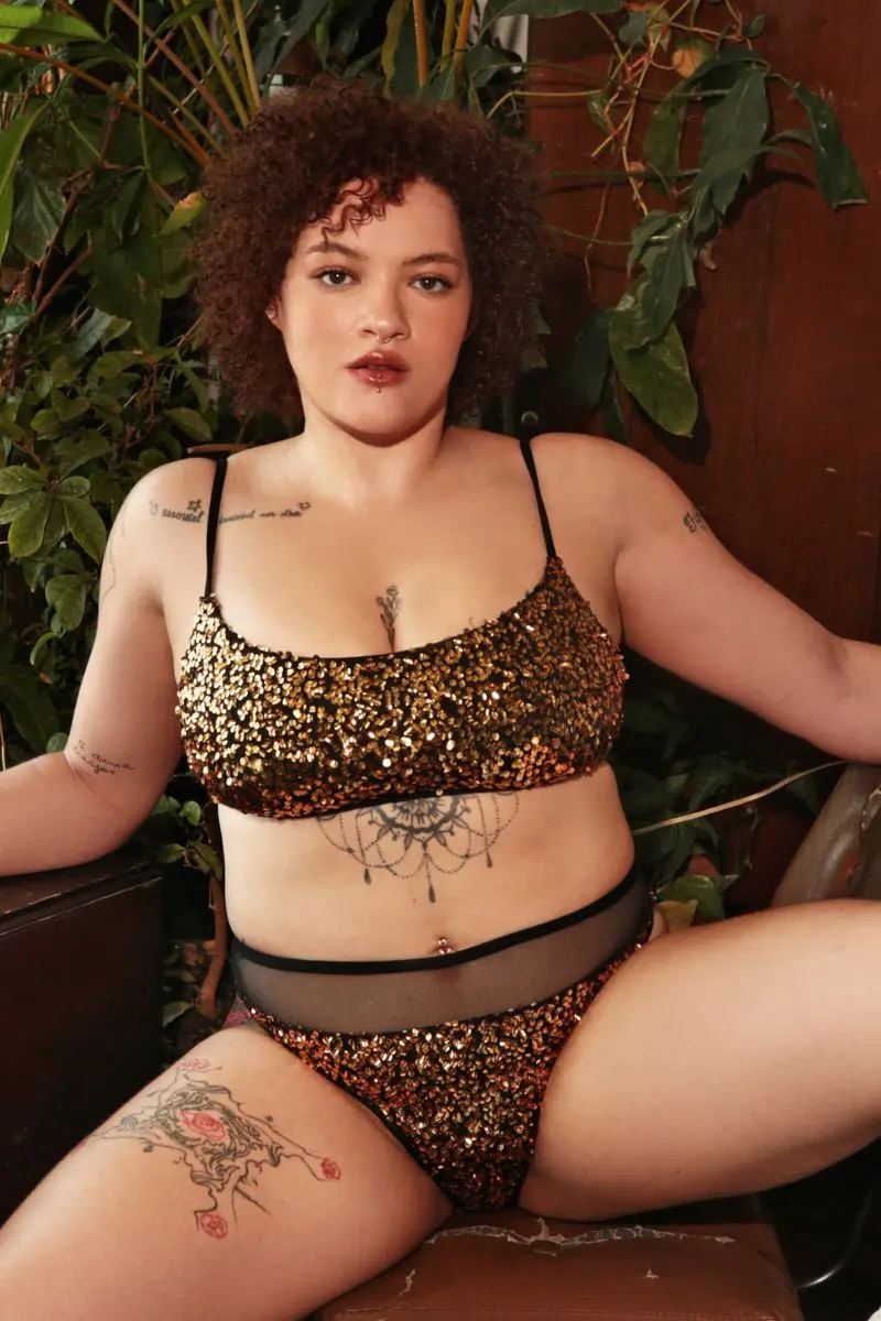 Rolling Vento Bottoms - Ferrero Sequin 1