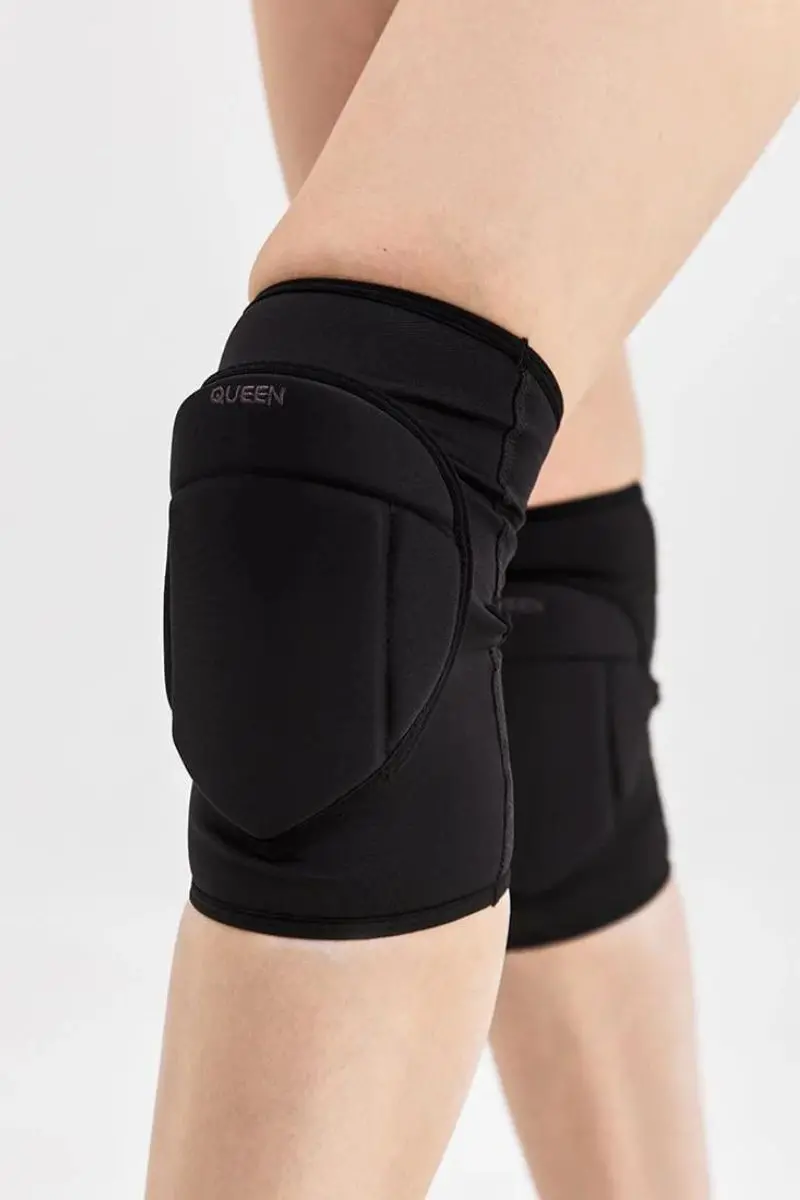 Queen Wear Classic Kneepads - Sleek Black Pro 4 1