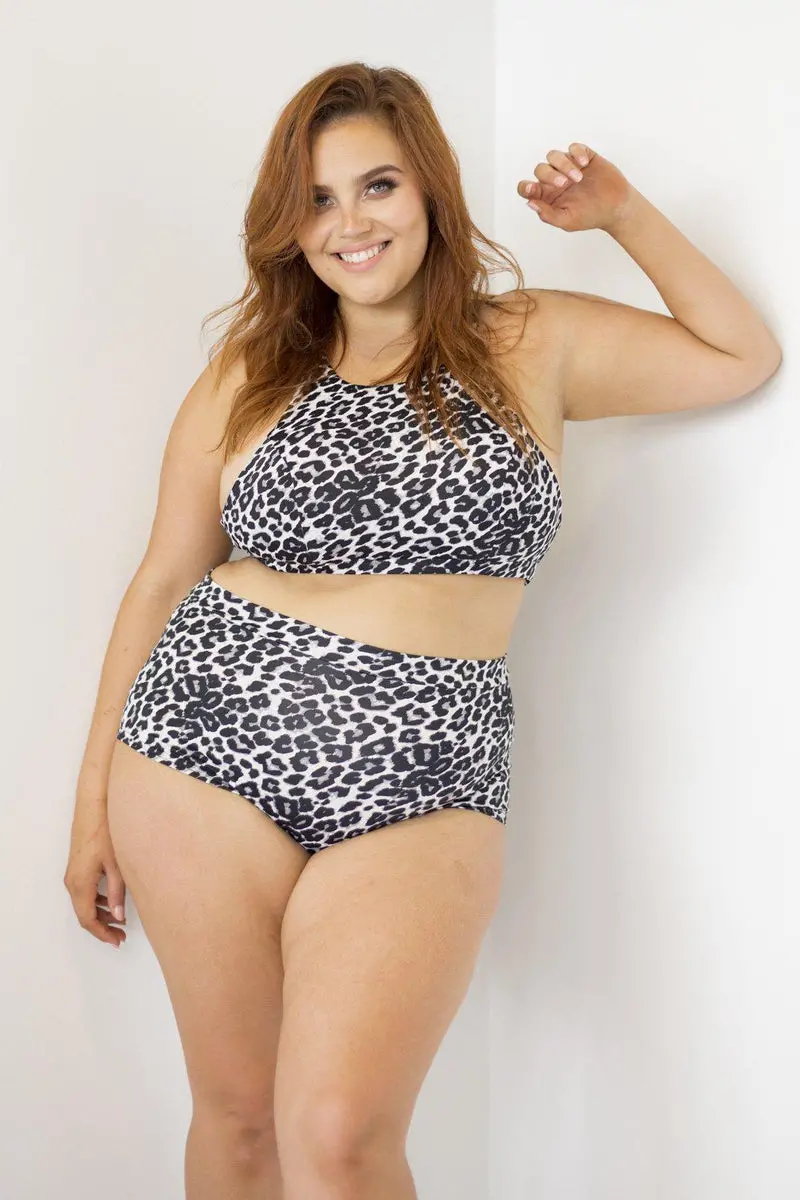 Lunalae High Waist Shorts - Grey Leopard 1