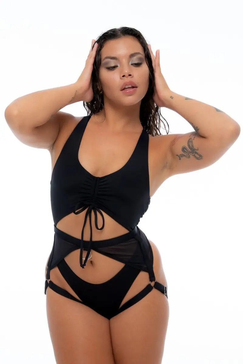 Nona Perkasa Hotline Garter Belt - Black 1