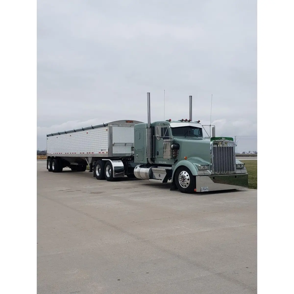 B41-10D-22-1123 22", Boxed, Blind Mount, Tow Holes 1