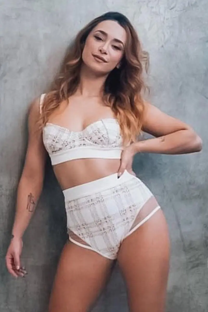 Rolling Alpha High Waisted Hot Pants - Voda 1
