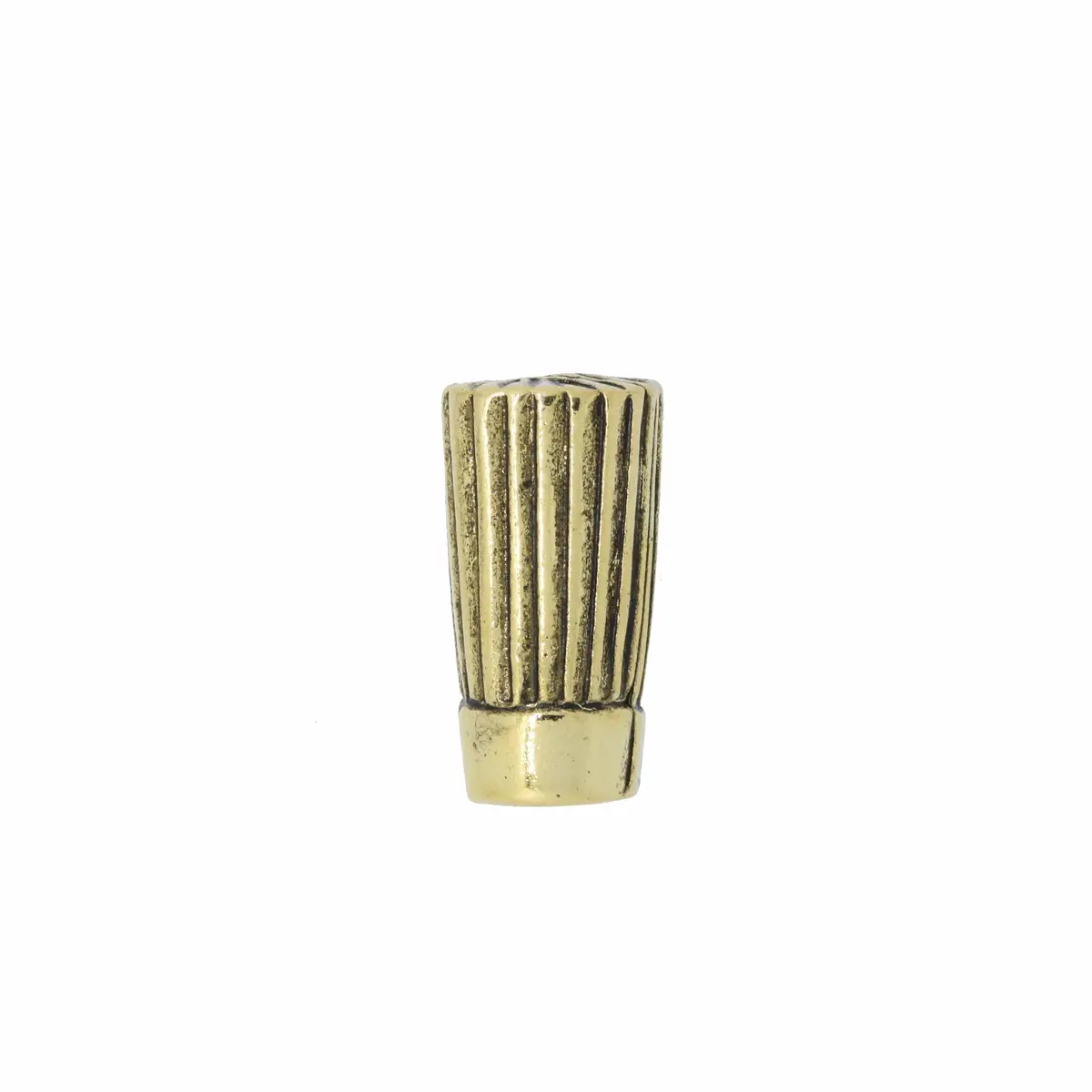 Chef's Toque Gold Lapel Pin 1