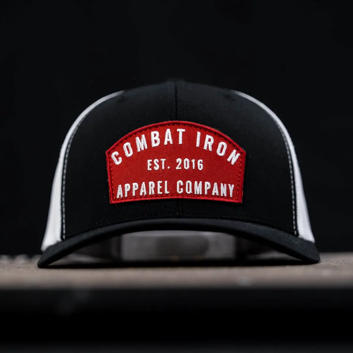 Arched Red Patch Mid-Profile Mesh Snapback Hat 2