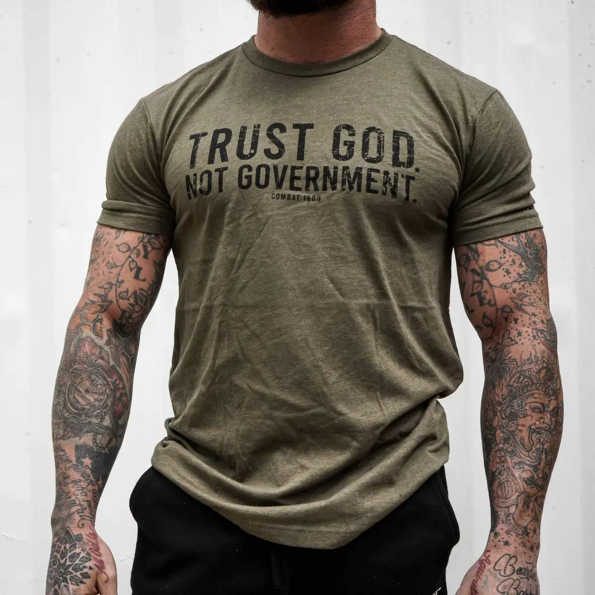 Trust God. Not Government. Men's T-Shirt 19