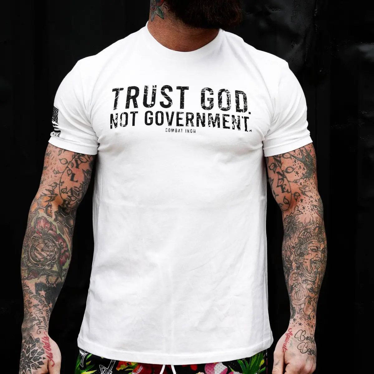 Trust God. Not Government. Men's T-Shirt 25
