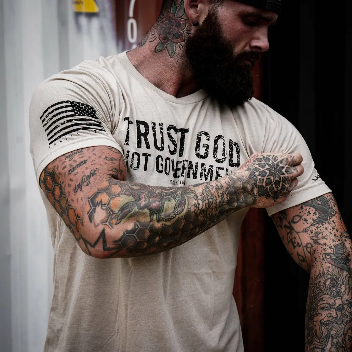 Trust God. Not Government. Men's T-Shirt 29