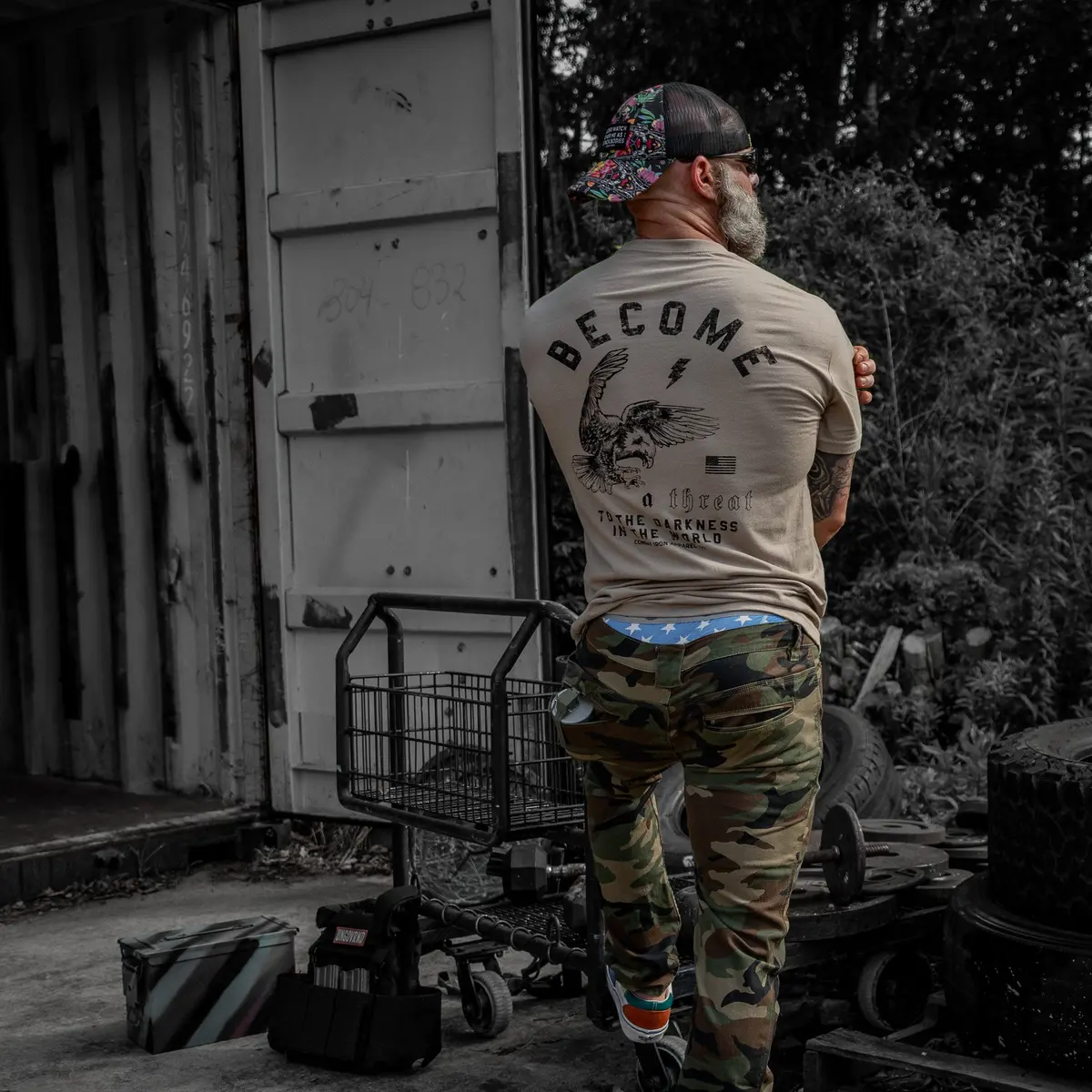 Become A Threat To The Darkness Men's T-Shirt 7