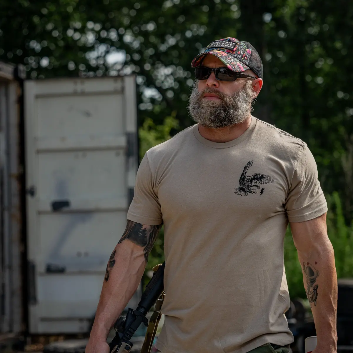 Become A Threat To The Darkness Men's T-Shirt 4