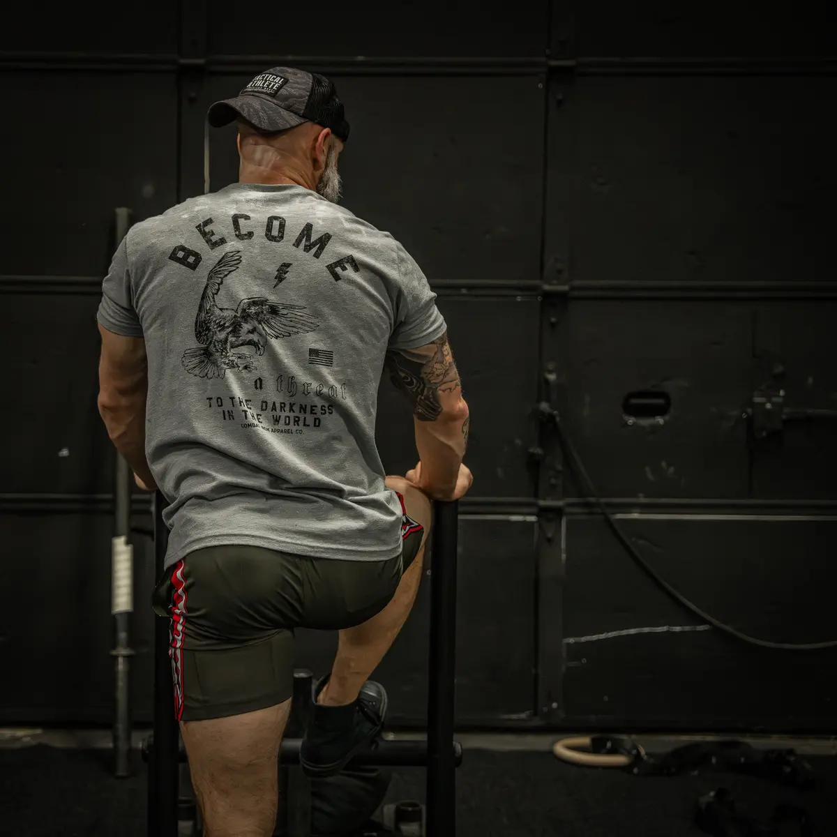 Become A Threat To The Darkness Men's T-Shirt 10