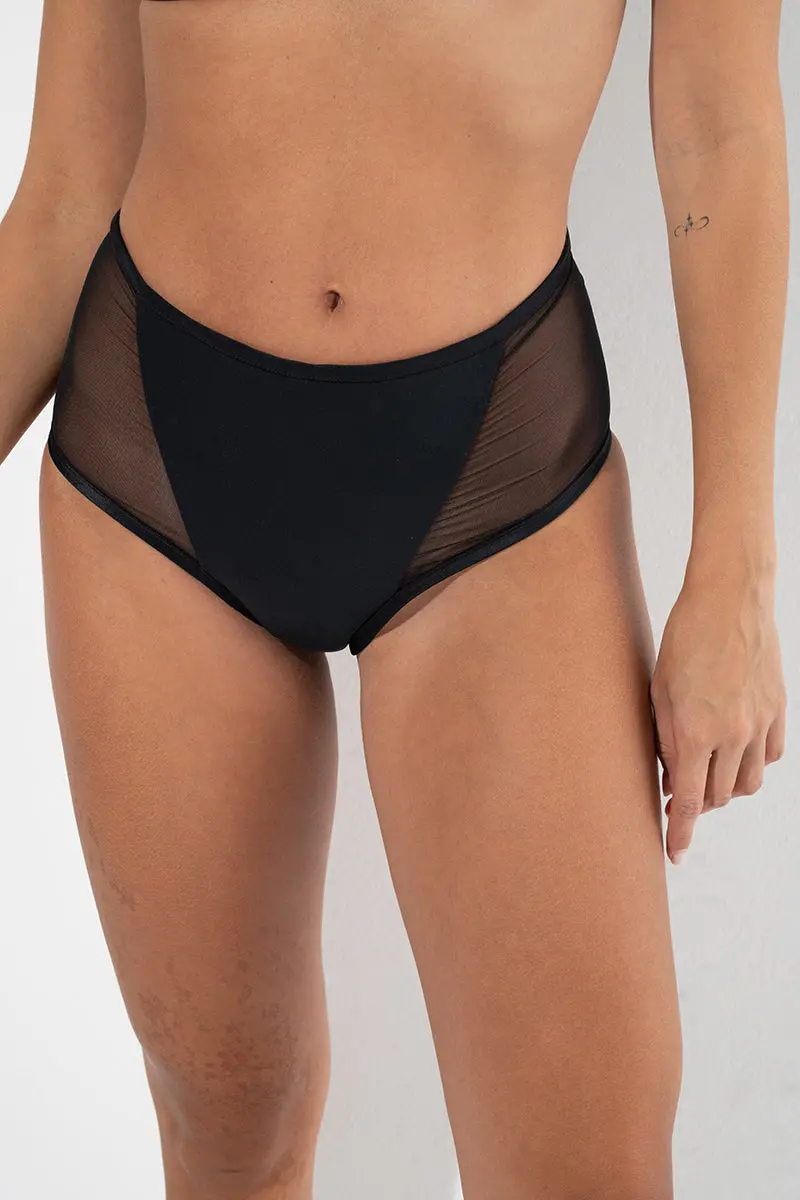 Rad Triangle Shorts - Black 1