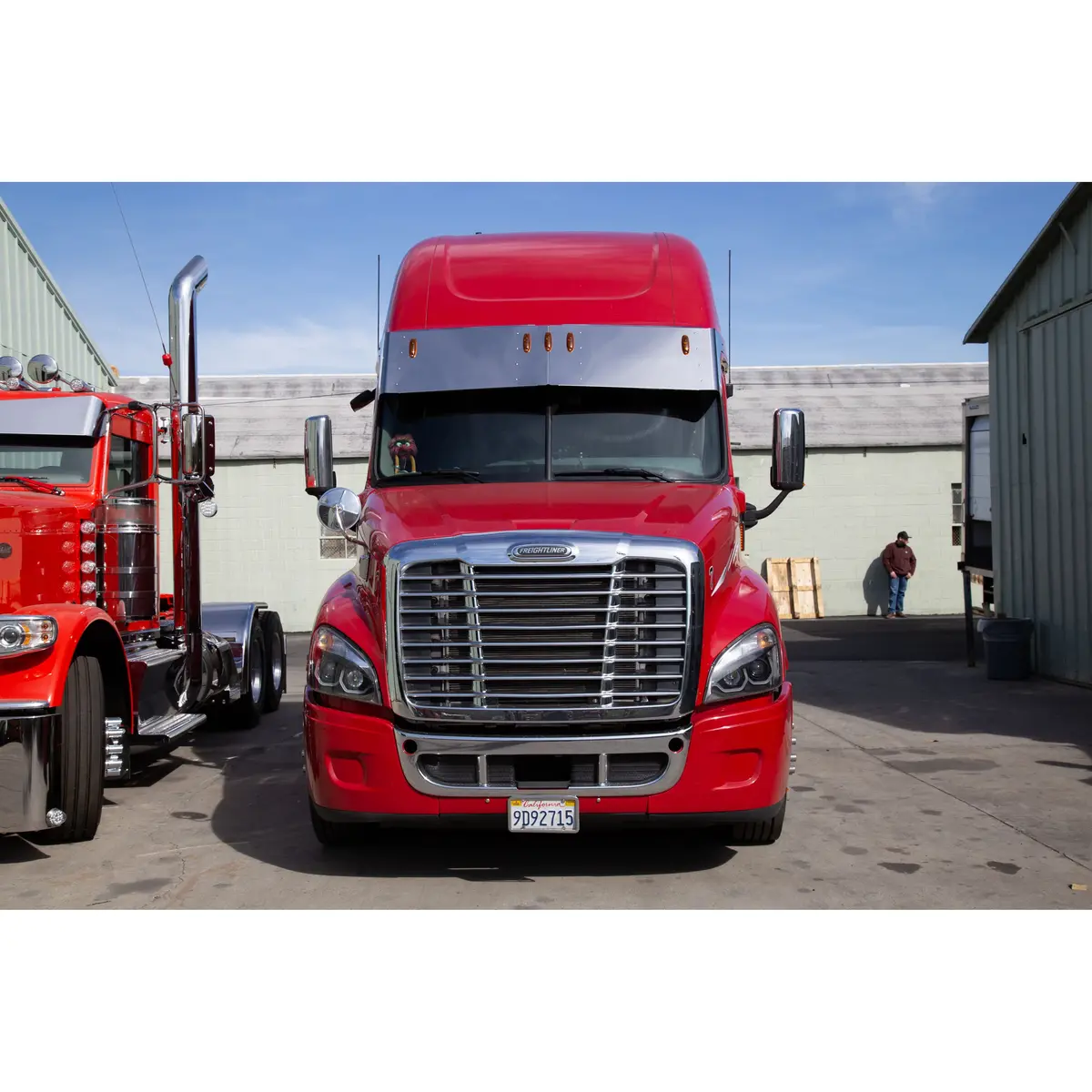#F-3311 Aranda Freightliner Cascadia (High & Mid Roof) 18" Drop Visor (W/5 Oem Light Holes) 2007-2024 1