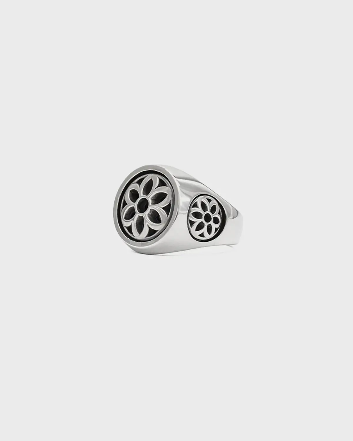 Good Art Hlywd Club Ring Single Tone Size Medium - Sterling Silver 1