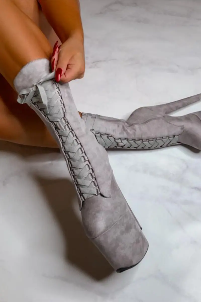 Hella Heels High Babydoll 8Inch Boots - Light Grey (Uk2/3 Only) 2
