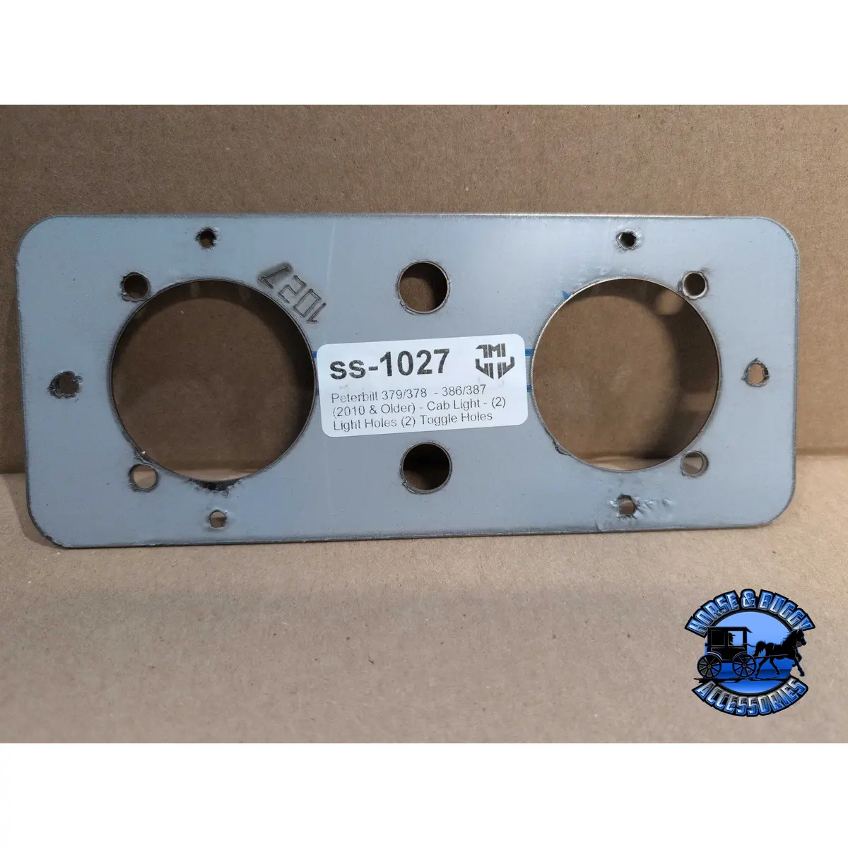 Peterbilt 379/378 (2005 & Older) - 386/387 (2010 & Older) Light Holes Toggle Holes #1027 (Sold By Each) 1