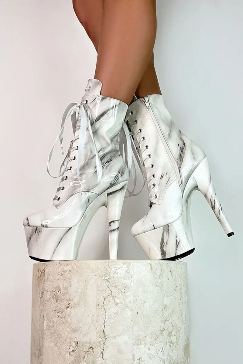 Hella Heels Renaissance 7Inch Boots - Faith 2