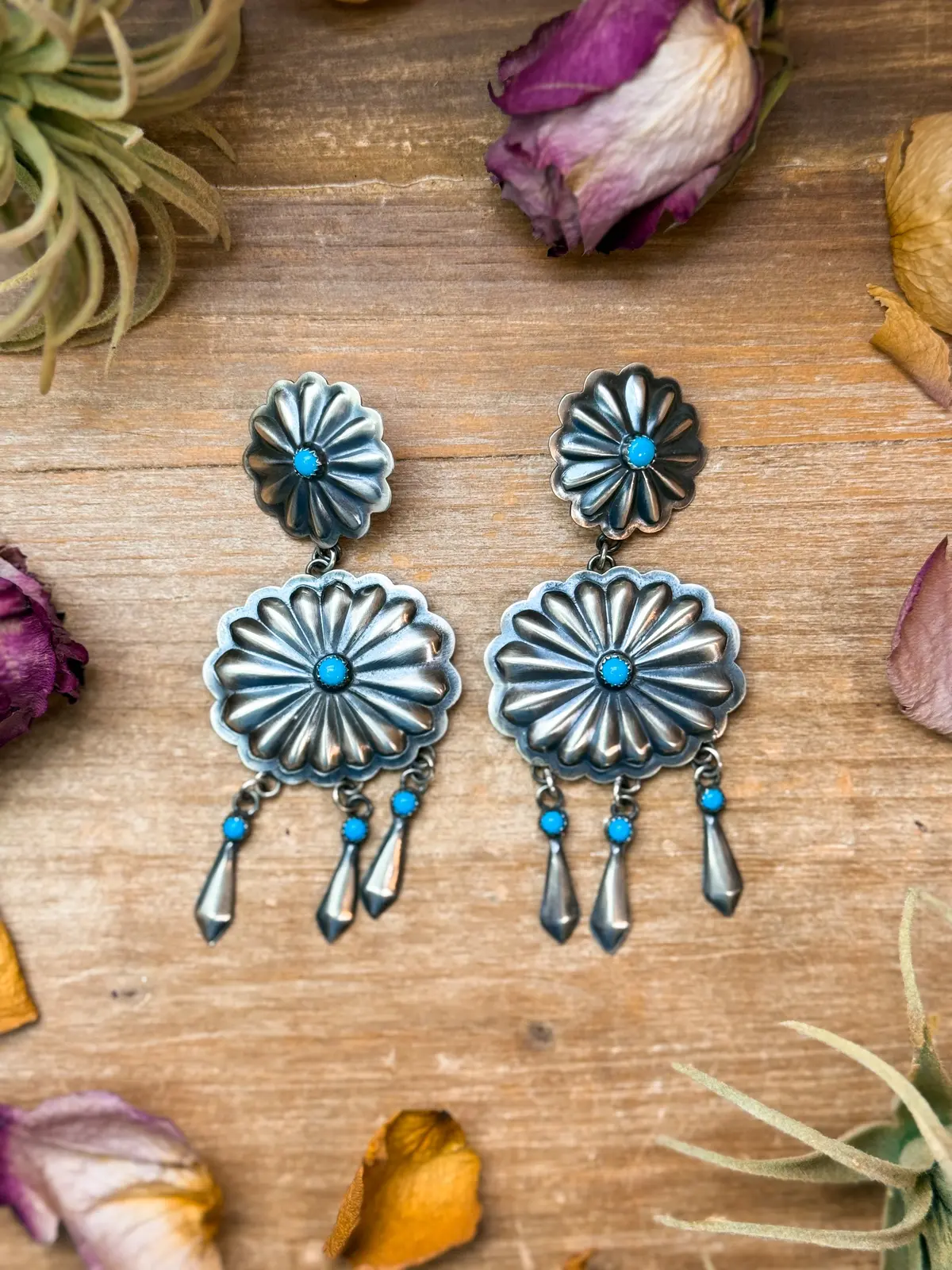 Sterling Silver Kingman Turquoise Dangle Earrings – Native Made By Cordelo Chee 1