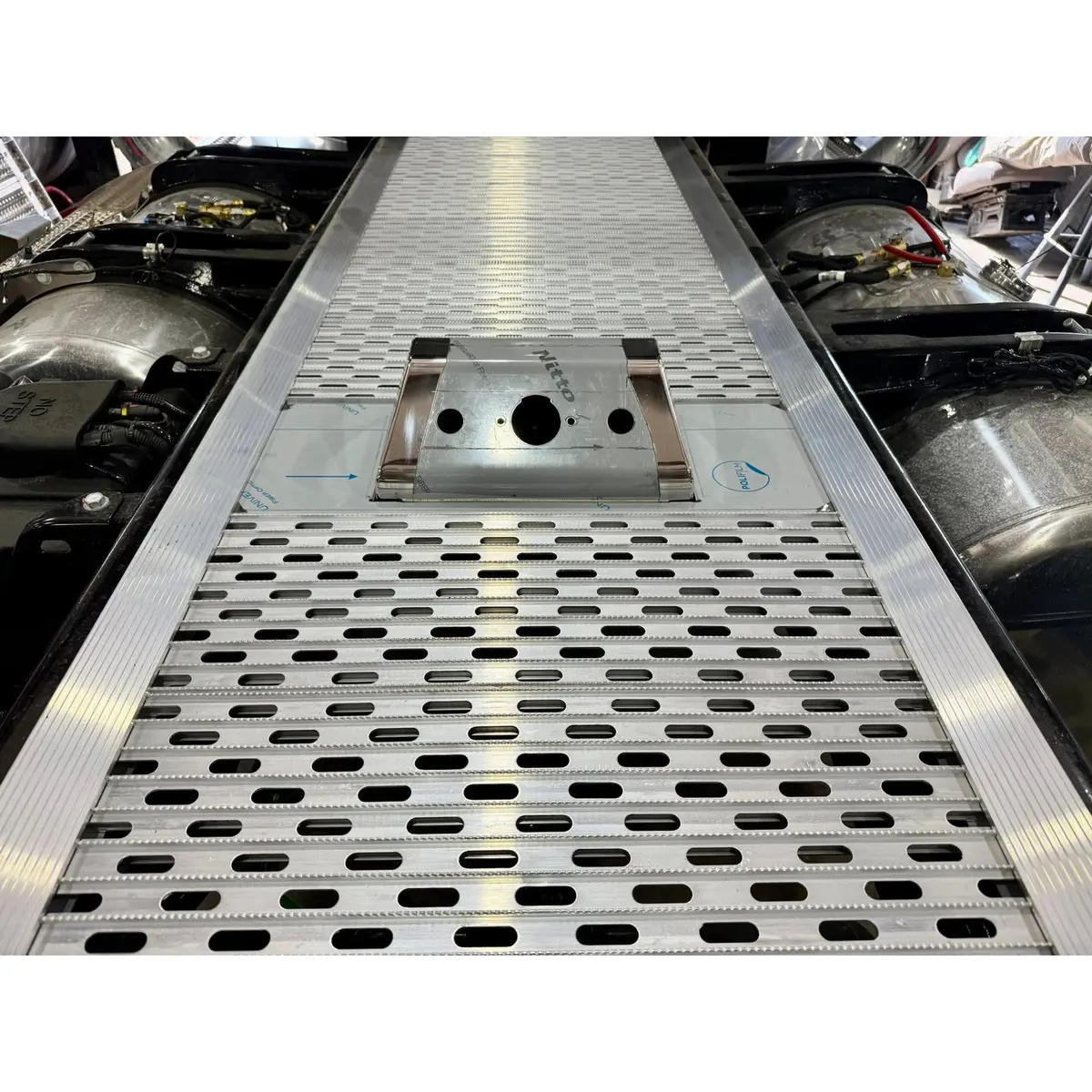 #15413 Inline Deck Plate Stainless Box (For Merritt Deck Plate Systems) 1
