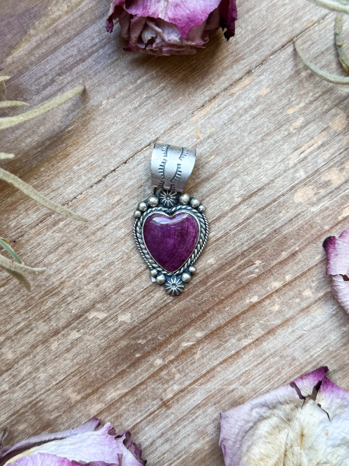 Sterling Silver Purple Spiny Oyster Heart Pendant – Handmade By Artist Shay Pfeiffer 1