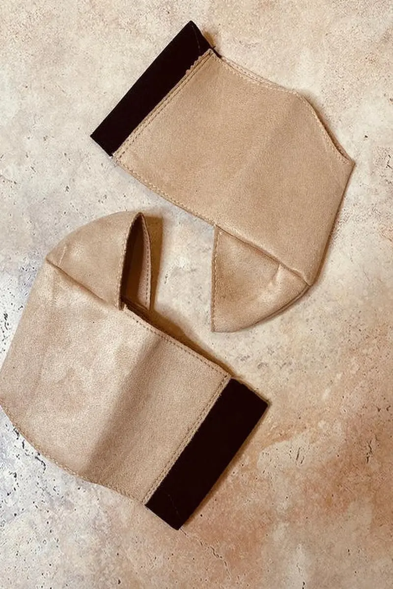 Hella Heels Classique 7Inch Boot Protector - Sand Faux Suede 1