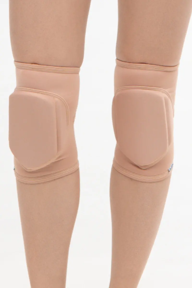 Queen Wear Classic Kneepads - Latte 1