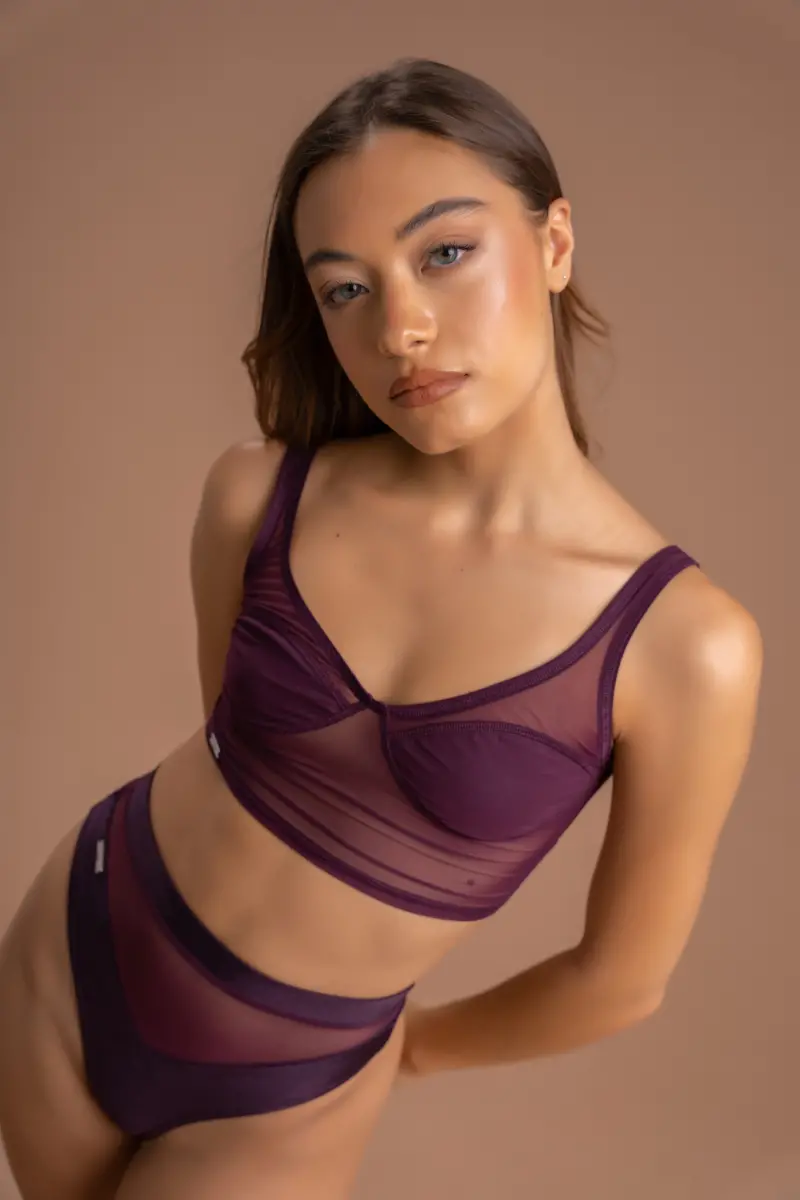 Paradise Chick Medusa Bralette - Maroon 1