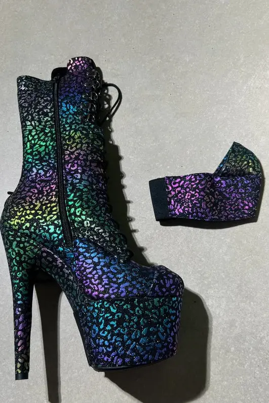 Hella Heels Classique 7Inch Boot Protector - Moonlight Leopard 2