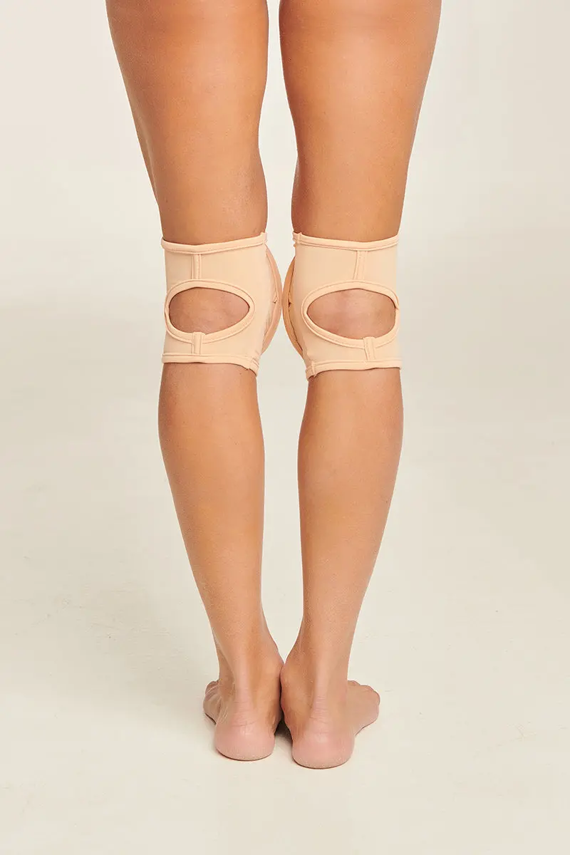 Paradise Chick Polecious Kneepads - Sand 2