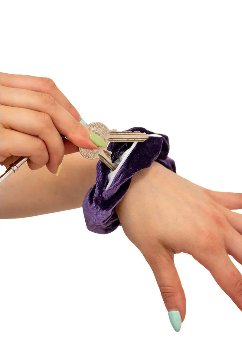 Pole Junkie Zipper Scrunchie - Amethyst 1