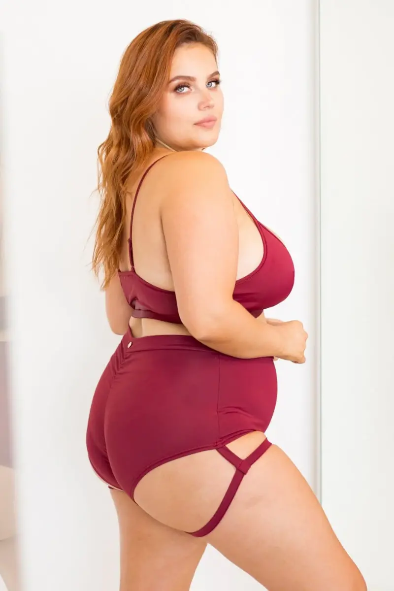 Lunalae Lure You High Waisted Garter Shorts - Wine 3