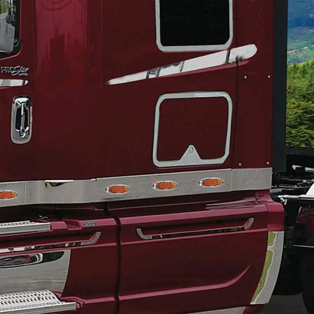 Ti-1411 International Lonestar/Prostar Baggage Inner Door Trims (All Years) 1