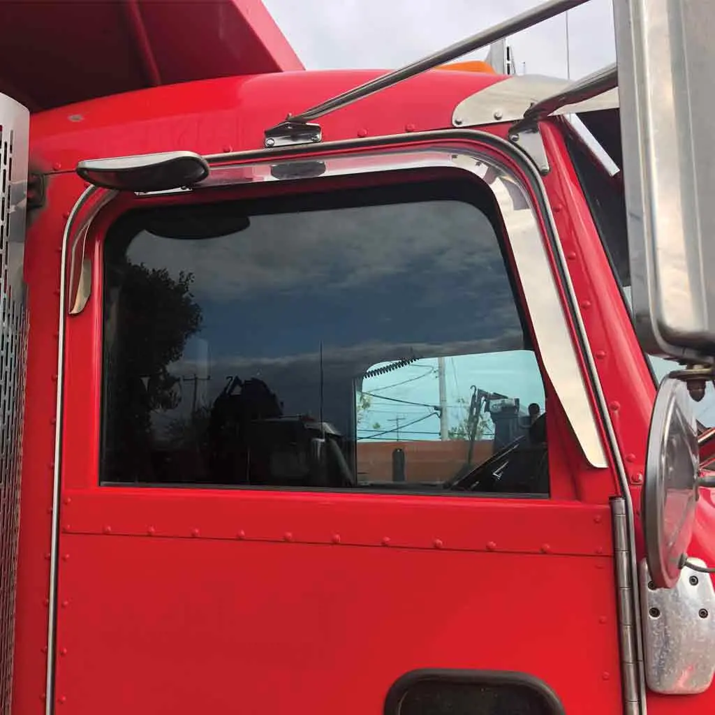 Tp-1401 Peterbilt 379 Window Shade - Convex Mirror Cutout On Passenger Side (20052012) 1