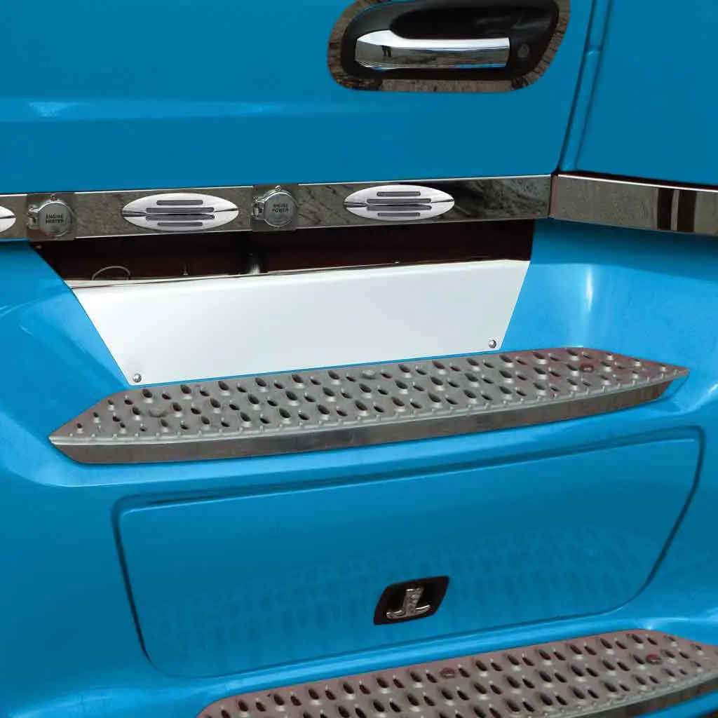 Tp-1648 Peterbilt 579 Front Step Trim 1