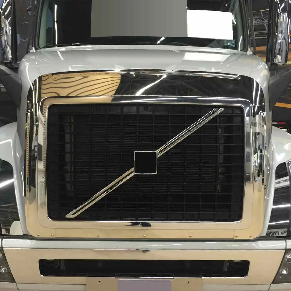 Tv-1104 Volvo Vn/Vnl Bug Deflector & Grille Surround Kit (2003-2018) 1