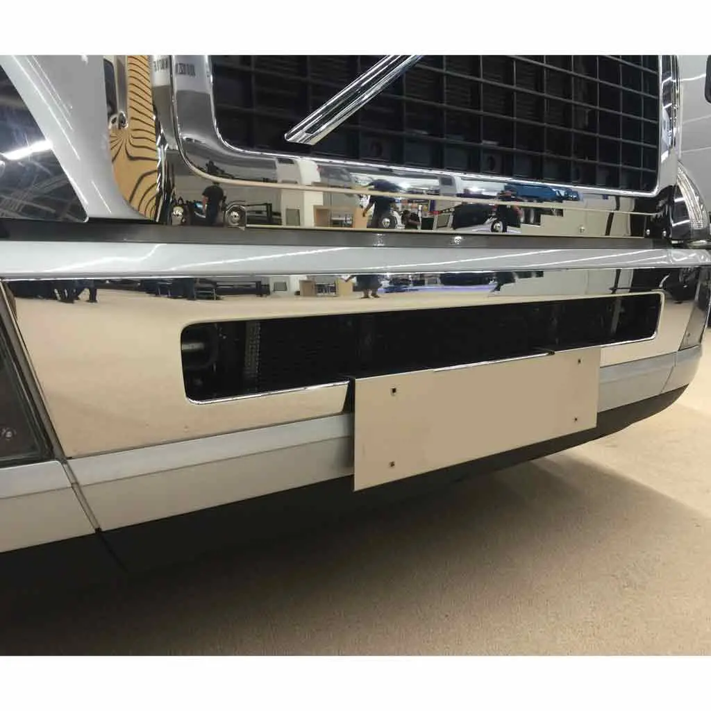 Tv-1701 Volvo Vn/Vnl/Vt Central Bumper Trim (2003-2018) 1