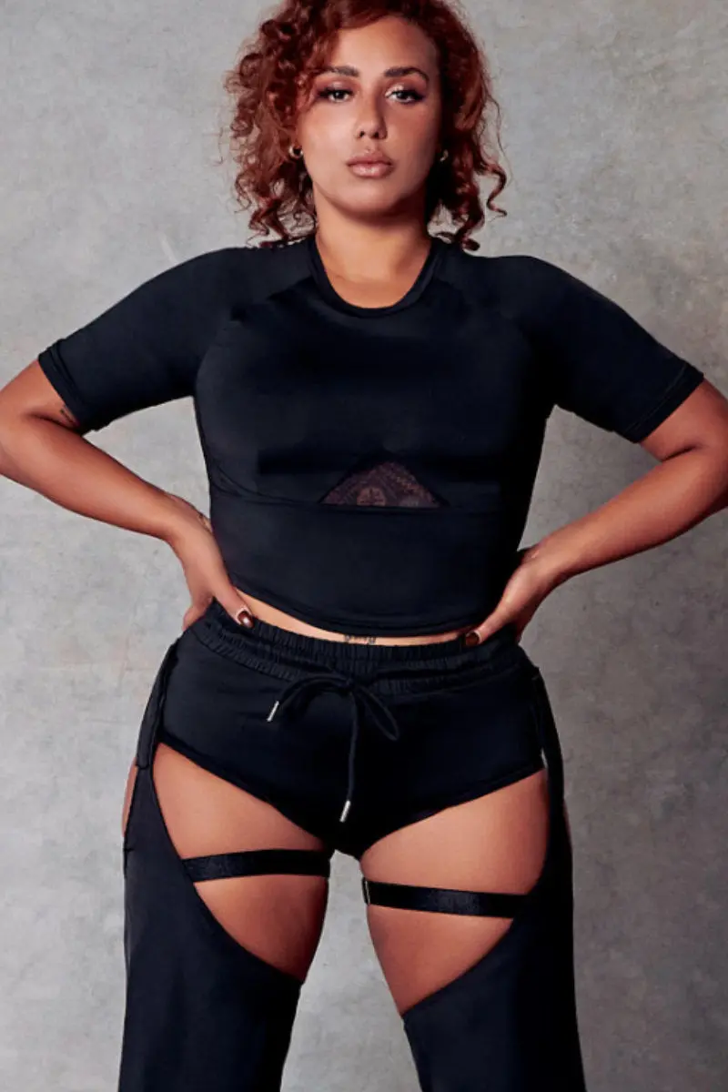 Cxix 119 Statement Crop Tee - Black 1