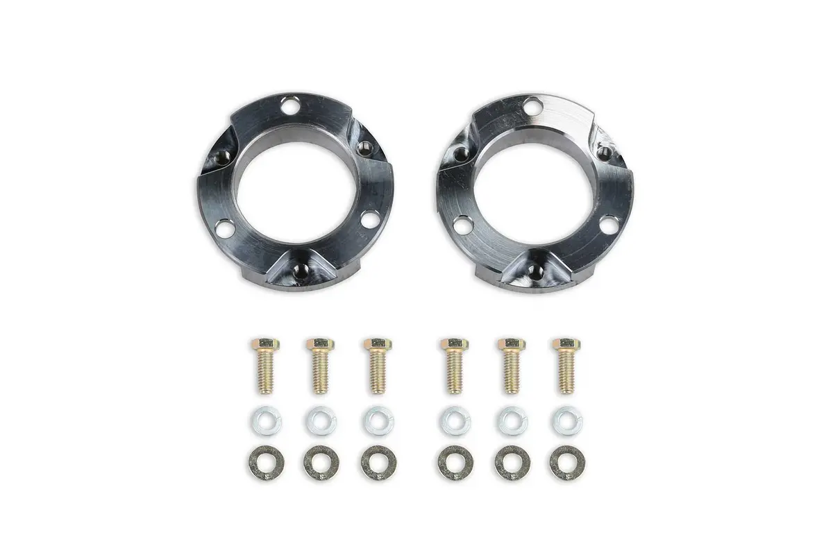 Fabtech - Ford Bronco 1.5" Leveling Kit 1